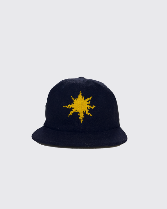 AREVIK HAT